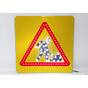 Знак светодиодный дорожные работы 1.25 временный треугольный импульсный на желтом фоне человек мужик рабочий с лопатой для дороги купить по недорогой цене от производителя в Москве