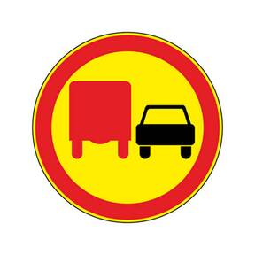 Знак 3.22 обгон грузовым автомобилям запрещен на желтом фоне